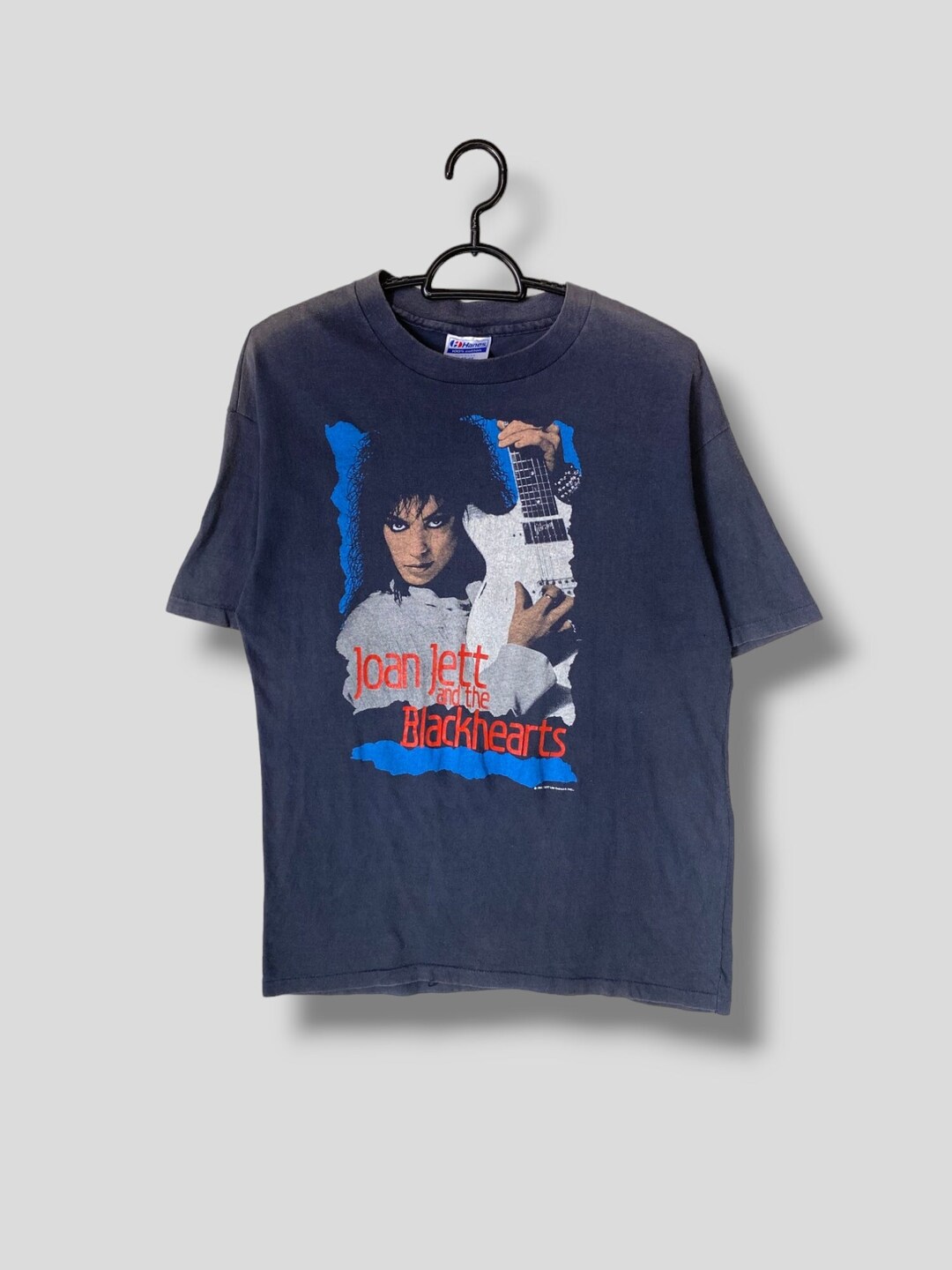 じみページ　ジョーン•ジェット1982USツアーTシャツ il_1080xN.6125411964_ibt6.jpg