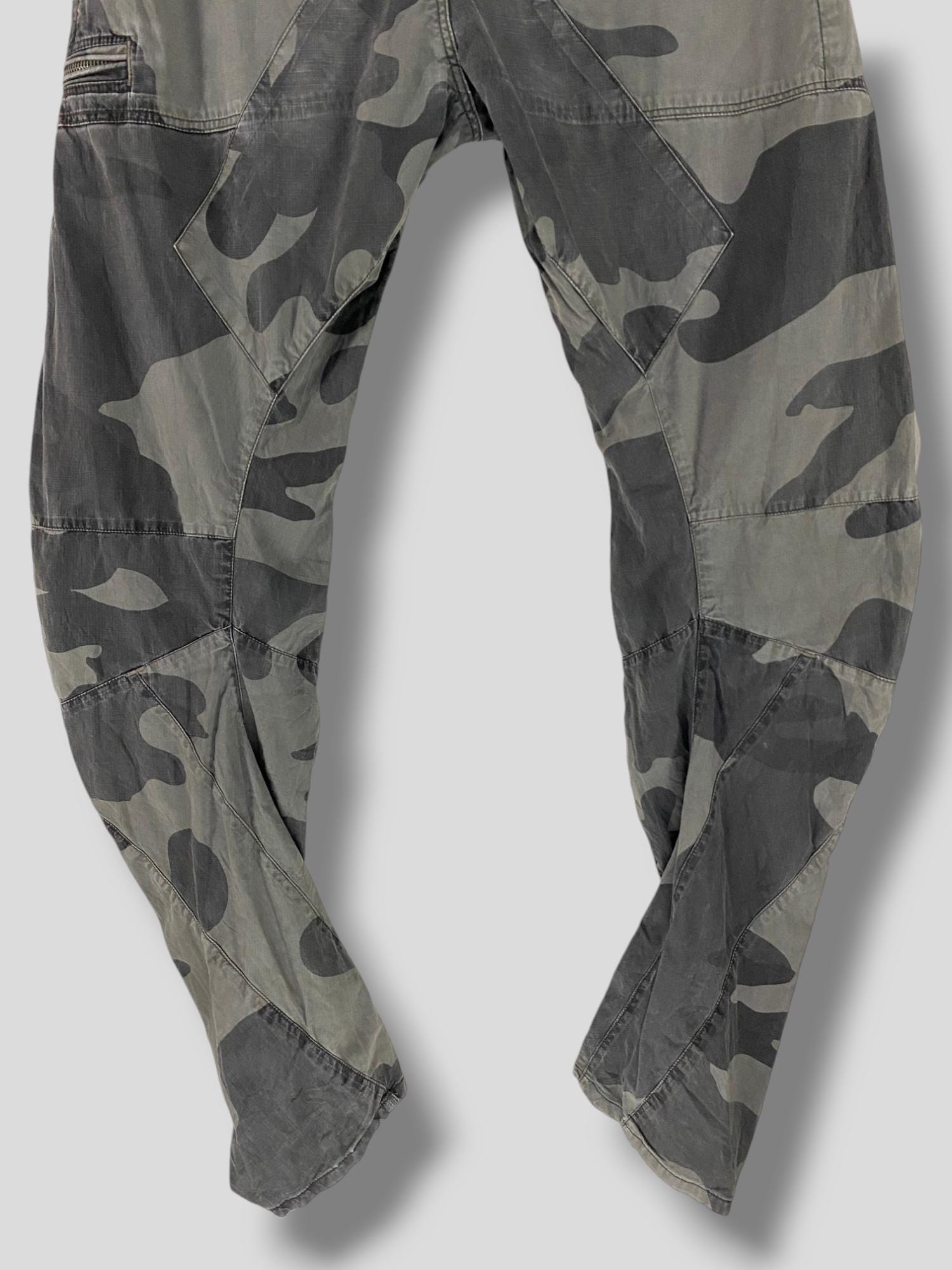 Size 29 G-star Raw La Powel Arc Loose Tapered Camouflage Cargo 