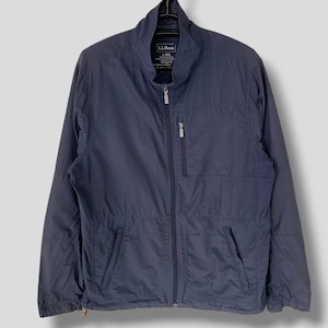 Vintage LL Bean windbreaker outdoor gear athletic streetwear casual outfits fashion light outerwear jacket bomber windbreaker slim Large