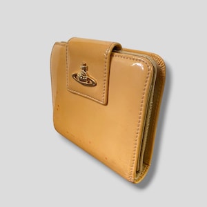 Cartera de piel con diseño de orbe de Vivienne Westwood