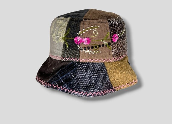 Vintage Sashiko boro pattern patchwork flower emb… - image 1