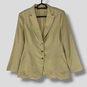 Vintage Leilian with Loro Piana fabric single breasted blazer designer business casual outfits outerwear womenswear coat jacket beige size 9