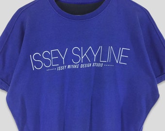 ISSEY SKYLINE Tシャツ 1980s Issey Miyake “Issey Skyline” shirt available at