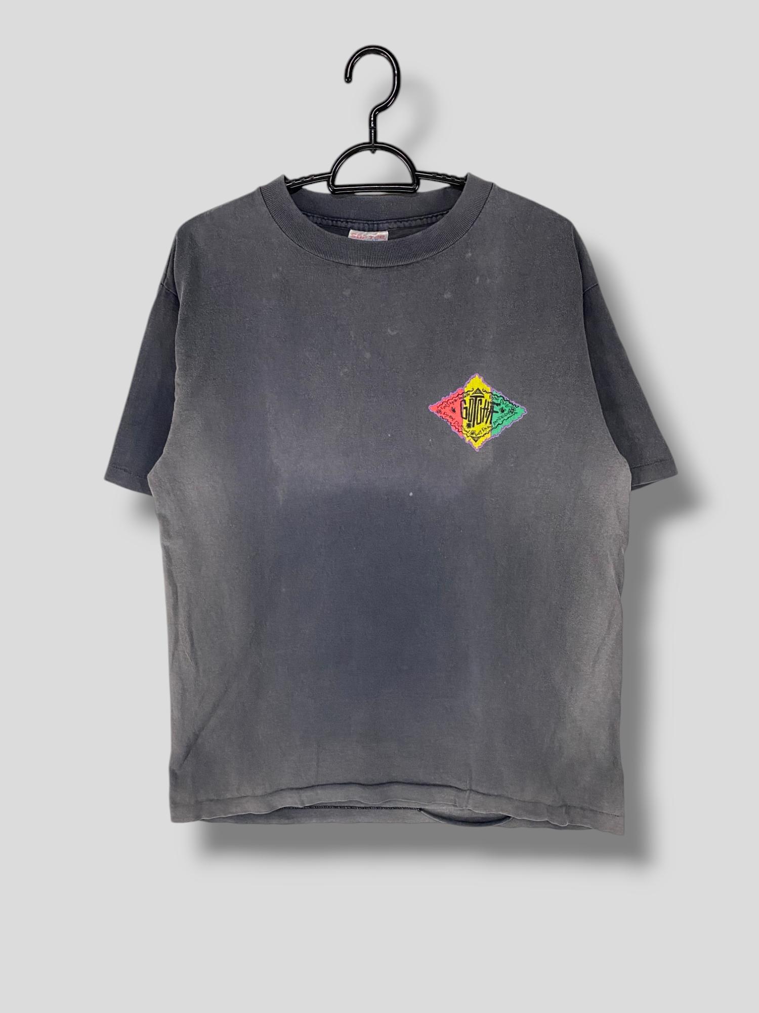 Vintage 90s Gotcha Rhythm Division Sunfaded Tshirt Streetwear