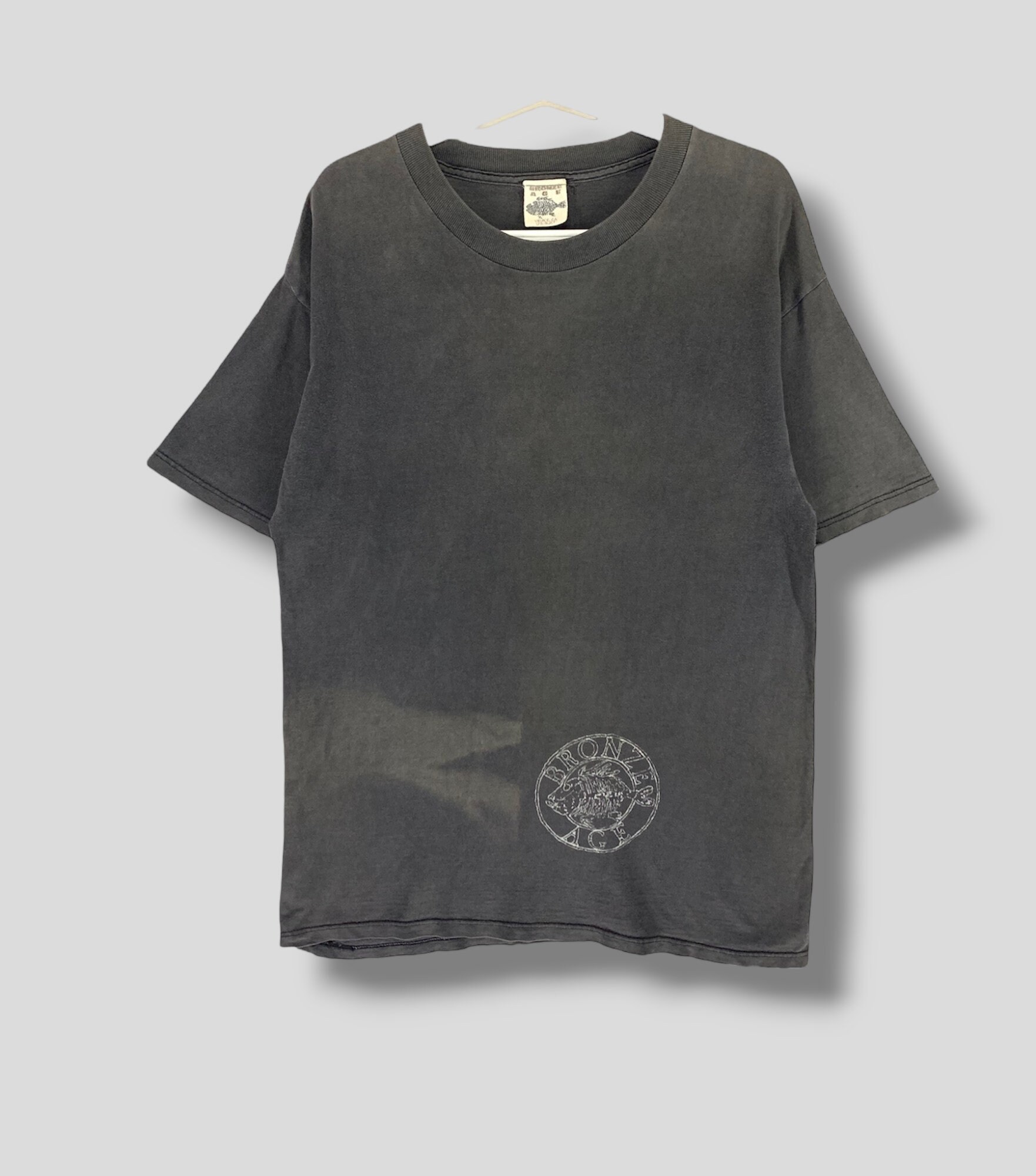 トップス venice street wear bronze age dogtown Vintage 90s Bronze Age : Venice T-shirt / Modern Streetwear