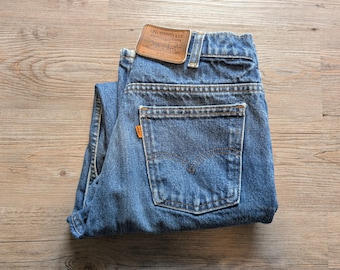 Vintage 1980s faded Levi orange tabs - 29.5-30" waist (11" mid/high rise) - 28" inseam