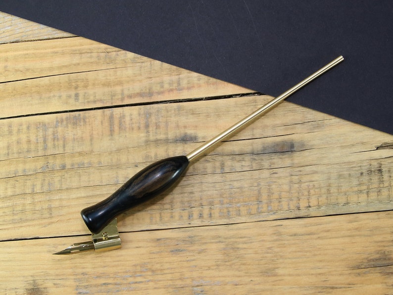 Oblique pen holder calligraphy pen