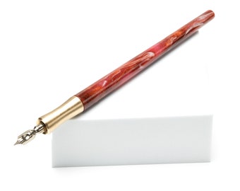 Straight pen holder