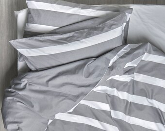 Set biancheria da letto reversibile a righe sottili grigio Scandi
