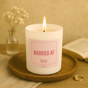 Married AF Candle Wedding Candle Gift Personalised for Bride to be Gift for Wife Bridal Custom Candle with Message Gift Fiance Celebration