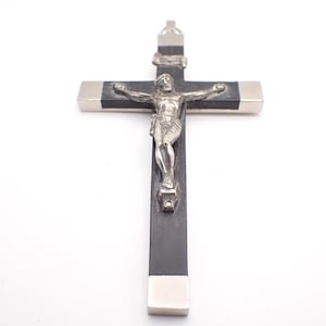 Large Vintage Art Deco Crucifix Pendant Wall Hanging Chrome & Ebony Wood Souvenir Of Rome Italy 13.6cm 5.35&quot;