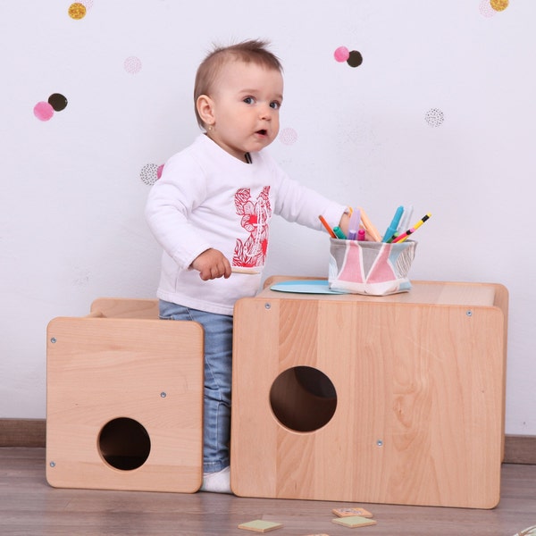 Petit lot de chaises cubiques Montessori - 2 pièces - BOIS MASSIF