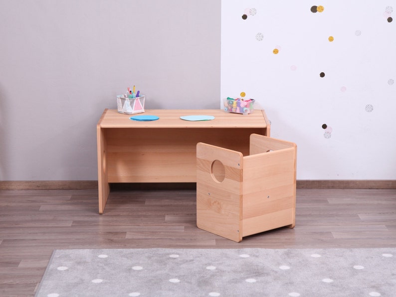 Montessori kubus stoel en tafel VOLLEDIG MASSIEF HOUT afbeelding 1