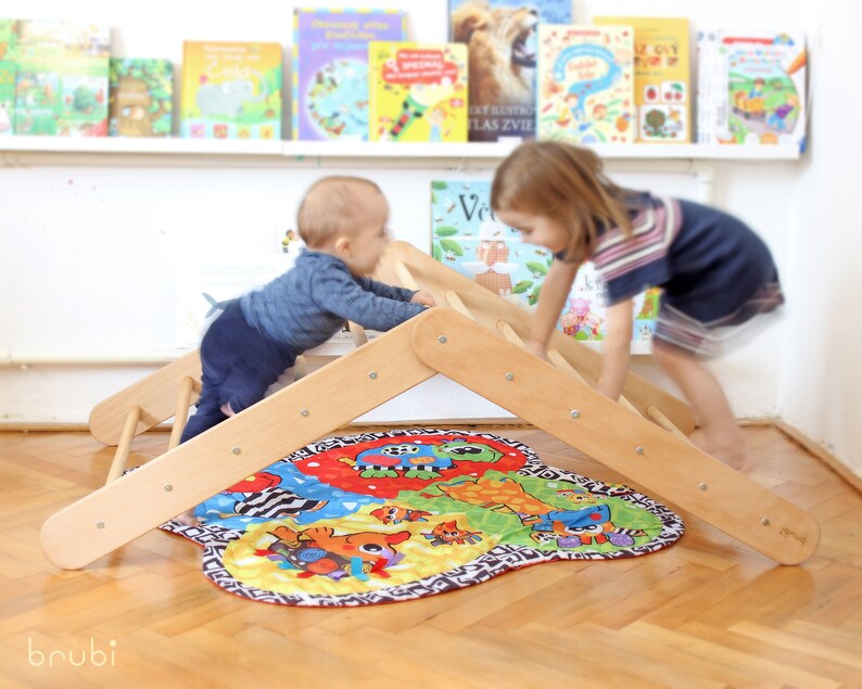 Pikler Triangle Climbing triangle