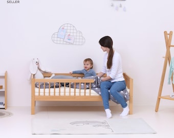 MONTEbed - Montessori Kinderbett, Massivholz Kinderbett mit Gittern