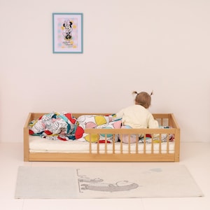 FLOORbed with rails and slatted bed base / Children&#39;s bed / Nursery Platform Montessori floor bed / BODENbett 140cm x 70cm