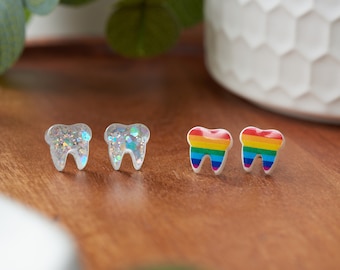 ARCOÍRIS Y HOLOGRÁFICO / Pendientes de diente / Juego doble / Higienista dental, asistente dental, dentista, estudiante, regalo dental