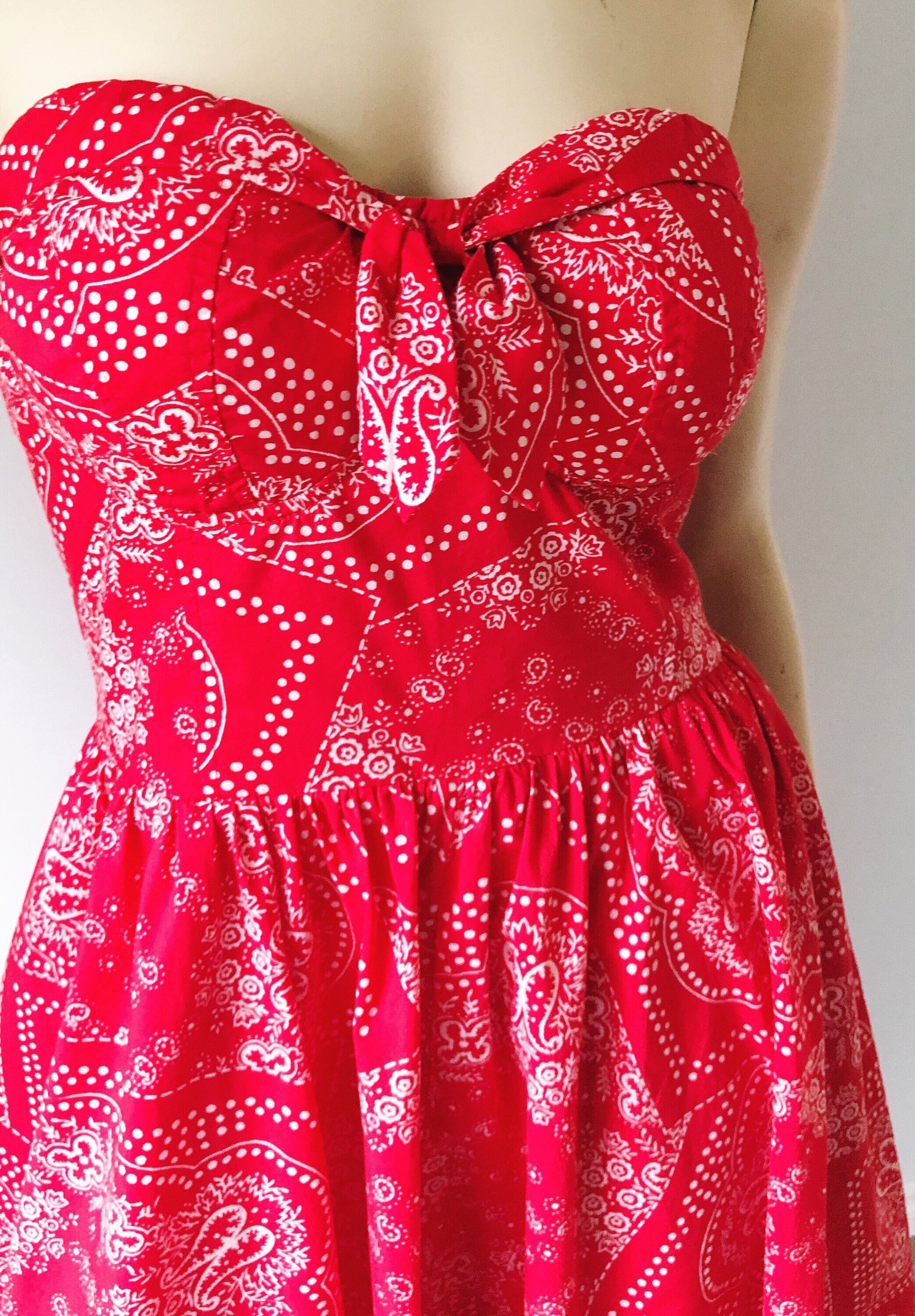 monrow bandana print