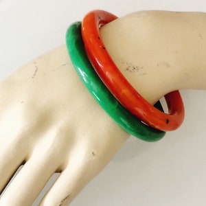 Vintage Bracelets, Flecked Marbled Swirled Bangle Bracelets , Orange and Lime Bracelets