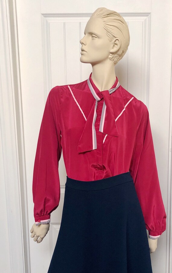 1970s Blouse Vintage Bow Tie Front |Blouse Raspber