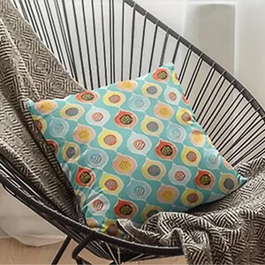 Throw Pillows Pretty Home Decor Accent Pillow Retro Square Pillow for Apartment Gift for Home Decor Bedroom Accessories 18X18 Faux Linden