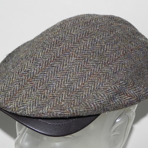 Mens Harris Tweed driving or flat top cap