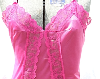 Movie Star Vintage Negligee in Hot Pink / Romantic Gift / Vintage Nightgown