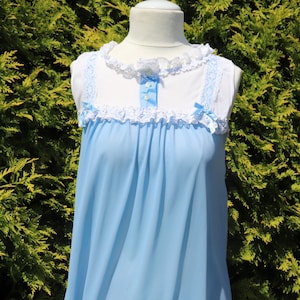 Blue and White Babydoll Summer Nightie / 1960&#39;s Nightgown / Romantic Gift / Pin Up Girl Boudoir