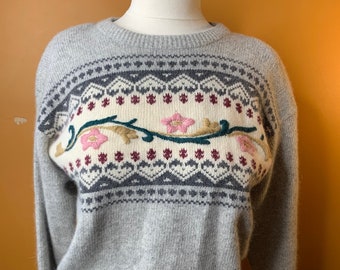 Vintage Floral Sweater -  IOCO Nulli Secundum Lambswool and Angora Rabbit Hair Sweater - 1980's Clothing - Women's Size Medium