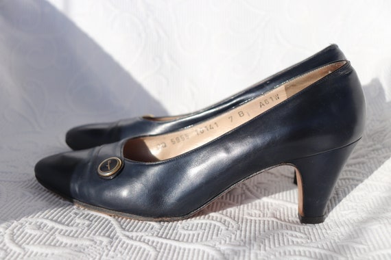 Classic Navy Blue Salvatore Ferragamo Heels Size 7 - image 4