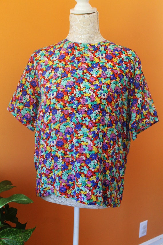 Vintage 1980s Gorgeous Floral Silk Top (M-L)