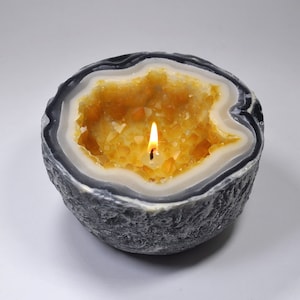 Crystal Geode Citrine Candle - Free Shipping!