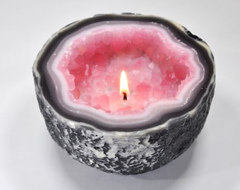 Rose Quartz Handmade Crystal Geode Candle - Free Shipping!