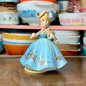 Vintage Josef Originals Bess the Violin Player Ceramic Figurine Music Box Plays Fascination | Retro 1950s 1960s Figural Cute Floral