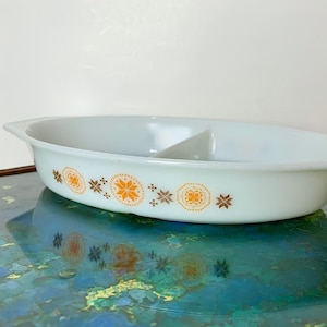 Vintage Pyrex Town and Country Milk Glass Divided Casserole Dish 1.5 Qt NO LID