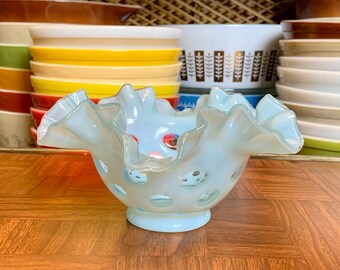 Vintage FENTON COIN DOT Art Glass (aka Coin Spot): Beautiful