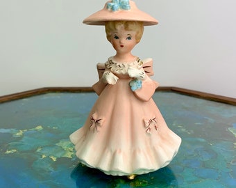Vintage Inarco Cleveland Ohio Ceramic Southern Belle with Heart Purse Figurine and Original Sticker 1964 Cute 1960s Bathroom Bedroom Vanity