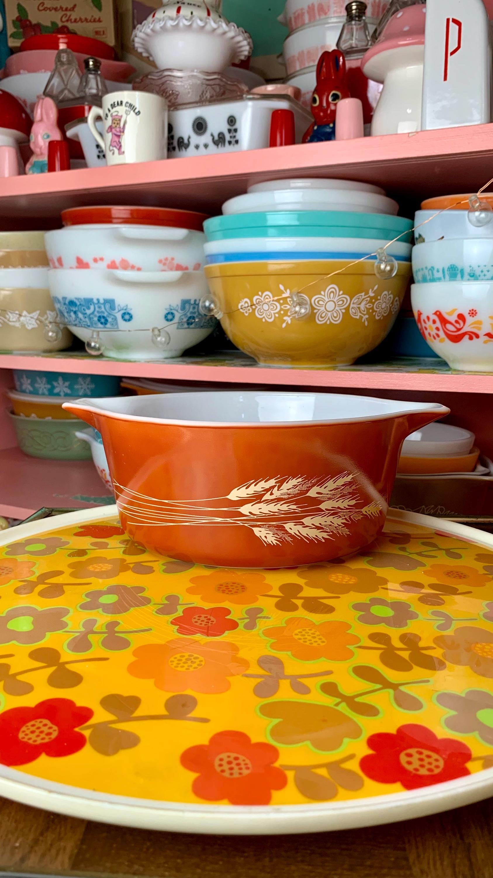 Vintage Pyrex Autumn Harvest 475-B Milk Glass and Red Orange Large