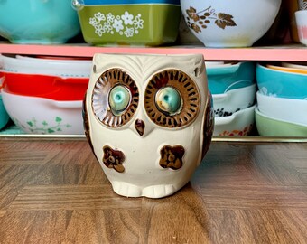 Vintage Ceramic Owl Hanging Planter Pot with Drainage Hole on Bottom | Cute Retro Mid Century Boho Sunroom Plant Room Succulent Planters