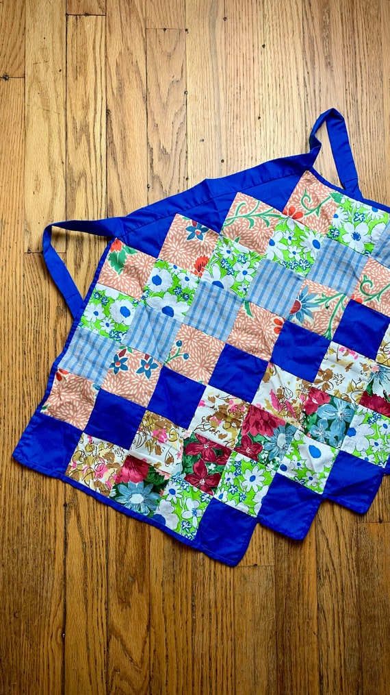 Vintage Hand Made Patchwork Kitchen Apron with Cu… - image 1