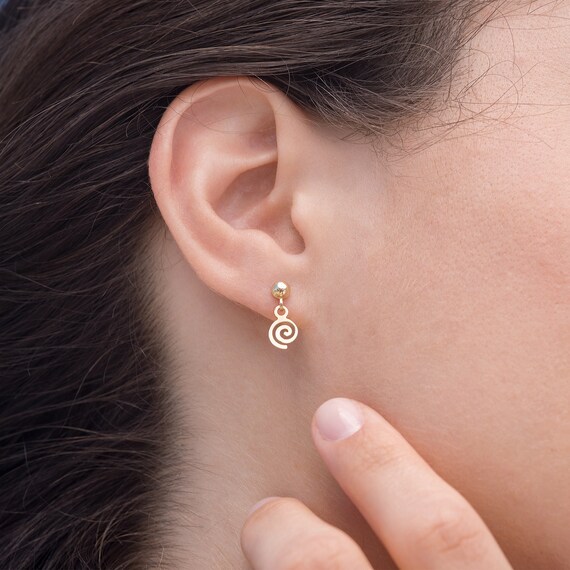Short dangle best sale earrings