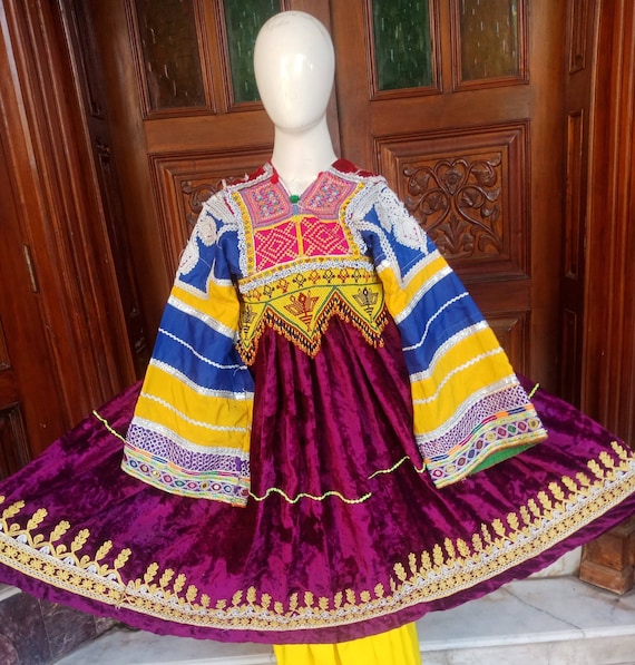 Afghan Vintage Traditional Ethnic Pashtun dress