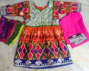 Little girl's 4-5 years afghan traditional pashtun kuchi ethnic dress