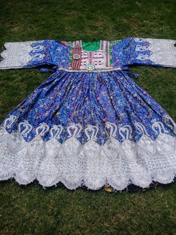 Afghan vintage ethnic traditional pashtun dress
