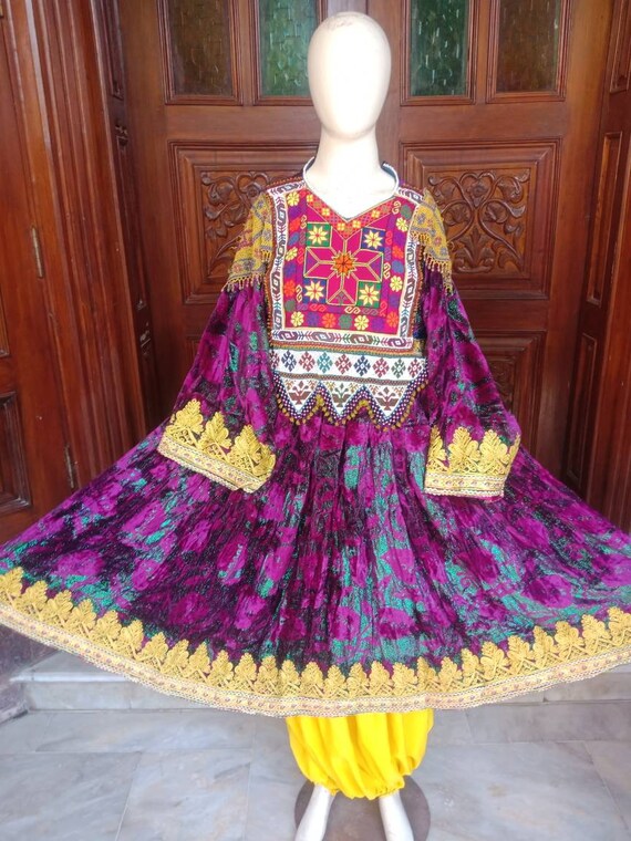 Afghan Vintage Traditional Ethnic Pashtun dress