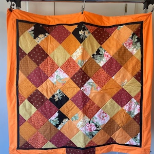Fall Colors Lap Quilt: Cozy Autumn Decor