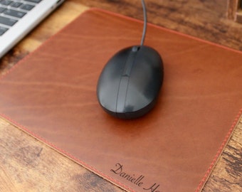 Handmade Leather Mouse Pad: Personalized Office Desk Pad
