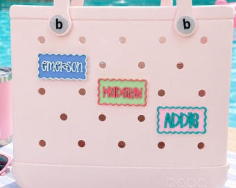 Personalized Scallop Name Plate Charm | Pool Bag Charm | Beach Bag Accessory for Kids | Custom Name Bag Charm for Bogg Bag