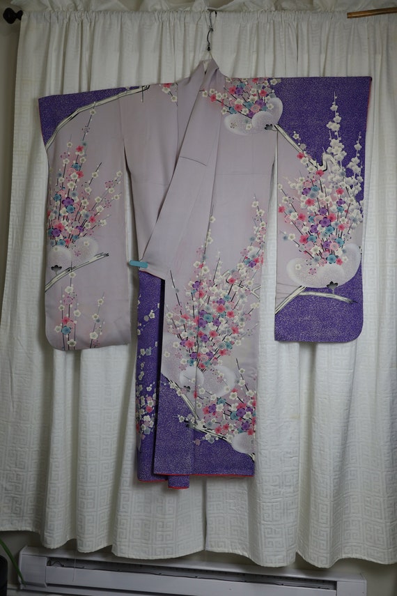 Vintage Japanese Kimono silk furisode lavender pur