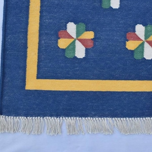 Multiple Sizes Indigo Blue Cotton Handmade Flower Design Rug- Flat ...